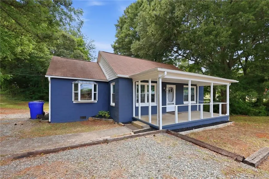 615 N Churton Street, Hillsborough, NC 27278 - #2
