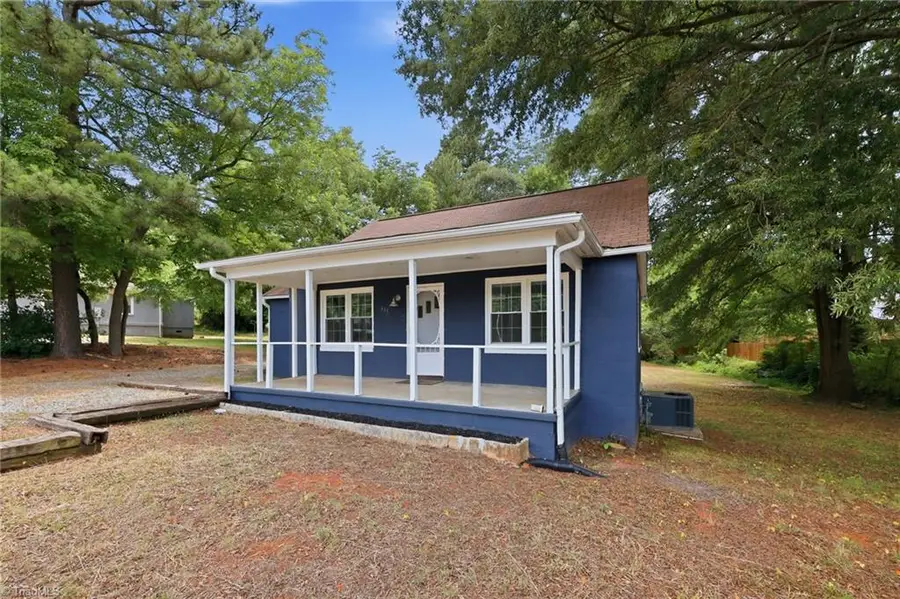 615 N Churton Street, Hillsborough, NC 27278 - #3