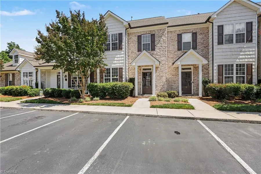 8 Viburnum Lane, Greensboro, NC 27455 - #3