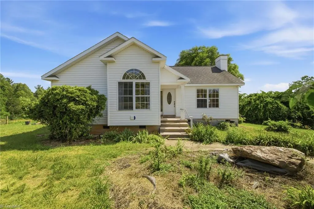 874 Hanks Street, Traphill, NC 28685 - #1