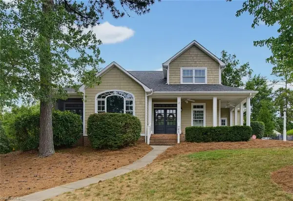275 Charter Court Se, Concord, NC 28025