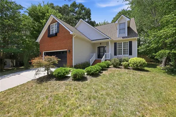 425 Turnberry Drive, Mebane, NC 27302