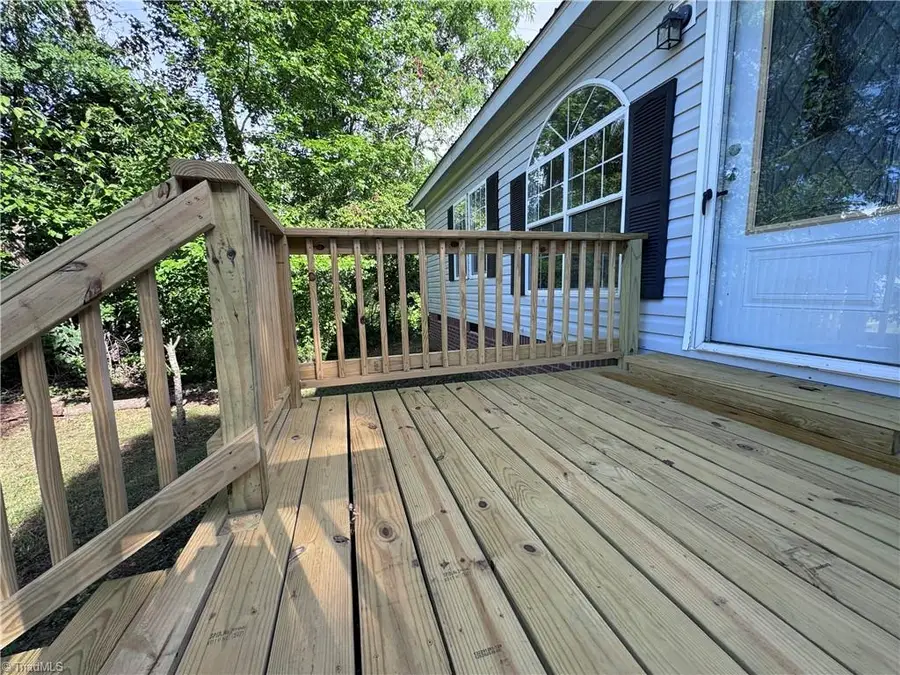 293 Regina Drive, Thomasville, NC 27360 - #3