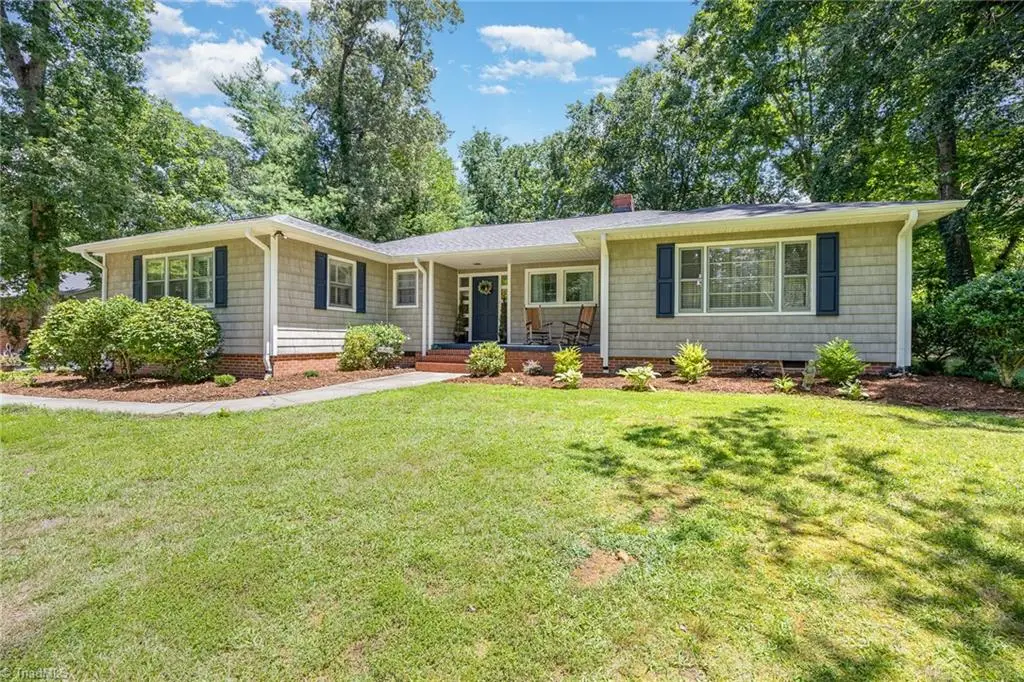159 Circle Drive, Thomasville, NC 27360 - #1