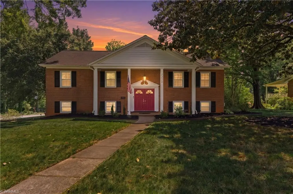 1220 Abingdon Way, Winston Salem, NC 27106 - #1