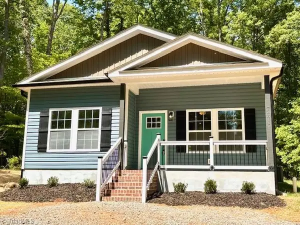 7471 Olin Road, Pfafftown, NC 27040