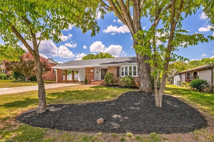 2914 Cornwallis Drive, Greensboro, NC 27408 - #2