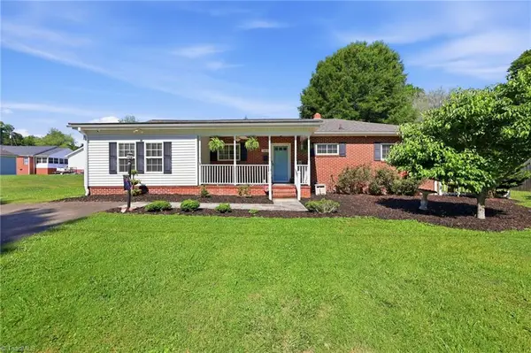 1811 Aims Avenue, Mount Airy, NC 27030