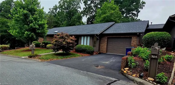 103 Briar Ridge Circle, Winston-Salem, NC 27104