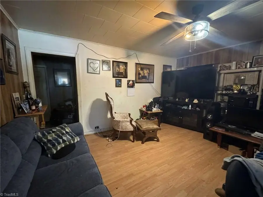 312 Reid Street, Thomasville, NC 27360 - #3