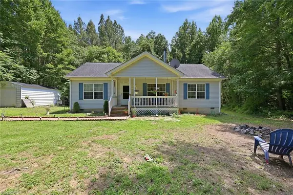 212 Lakeview Drive, Pelham, NC 27311