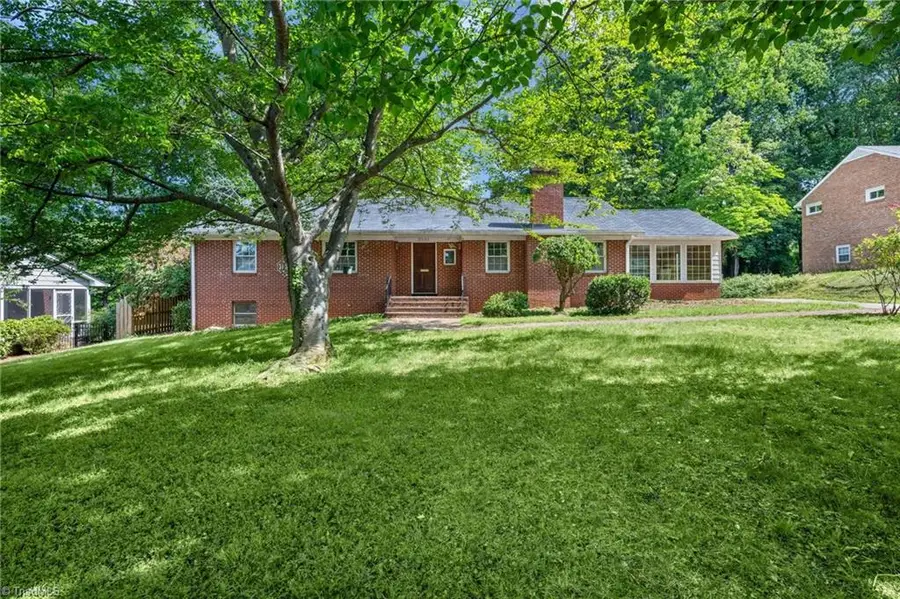 2881 Monticello Drive, Winston Salem, NC 27106 - #2