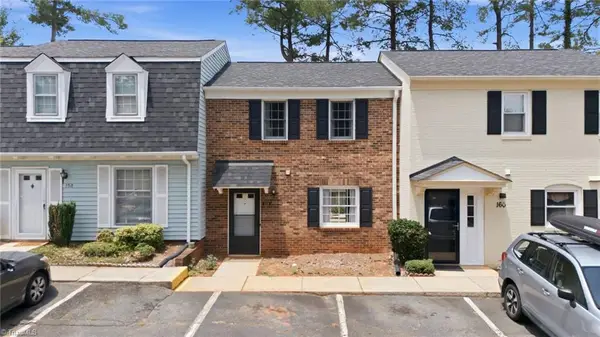 159 Charlestowne Circle, Winston-Salem, NC 27103