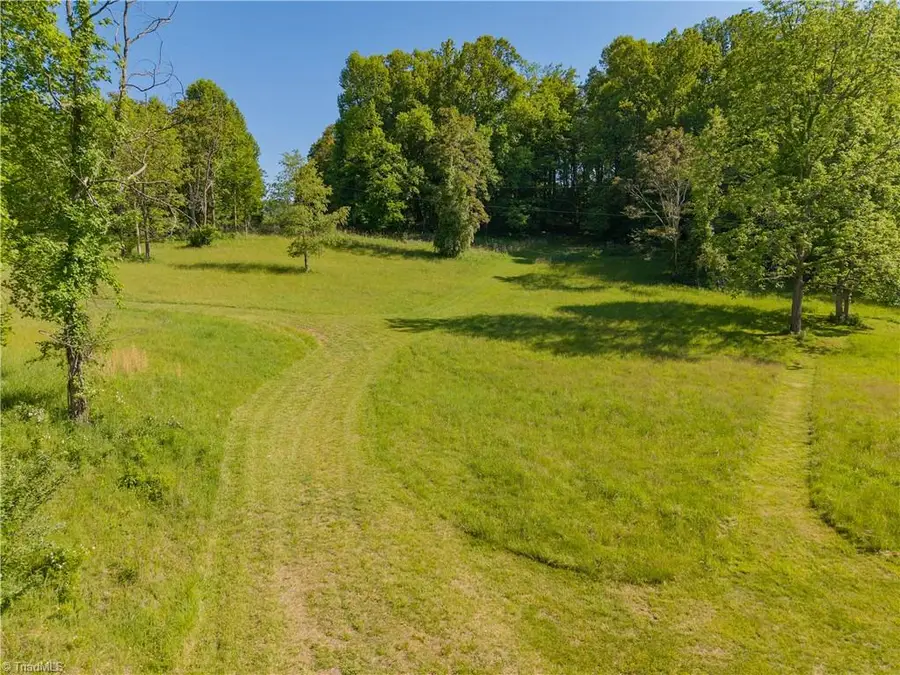 8730 Lee Drive Ne, Copper Hill, VA 24079 - #2