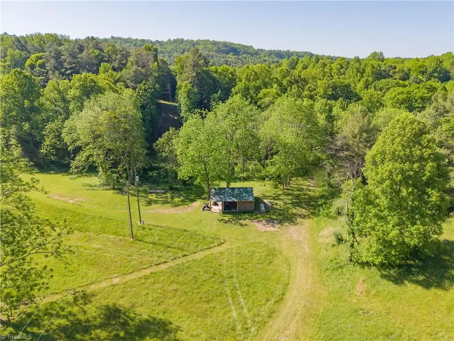 8730 Lee Drive Ne, Copper Hill, VA 24079 - #3