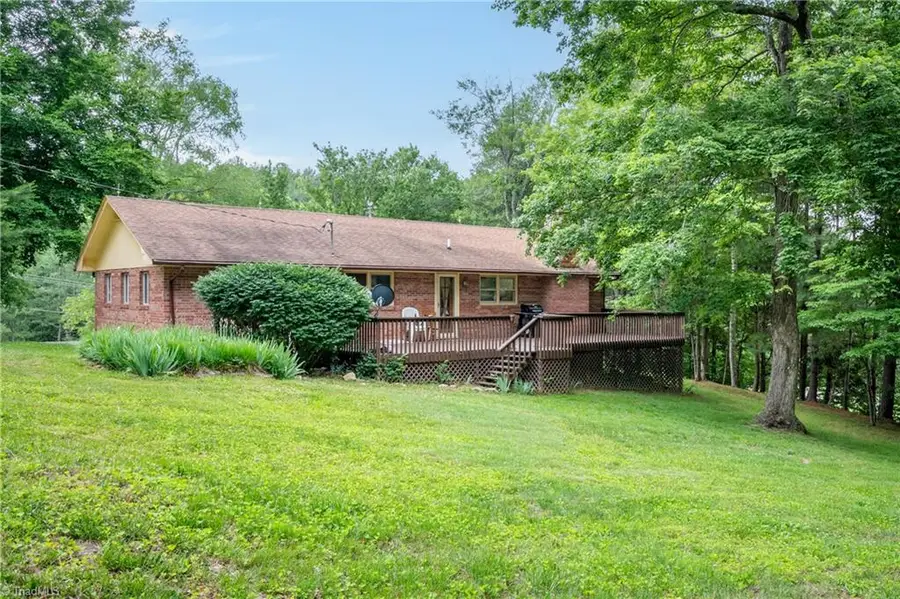 3987 Webbs Mill Road N, Indian Valley, VA 24149 - #3