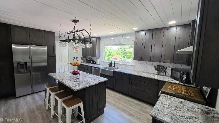 912 Overlook Avenue, Eden, NC 27288 - #2