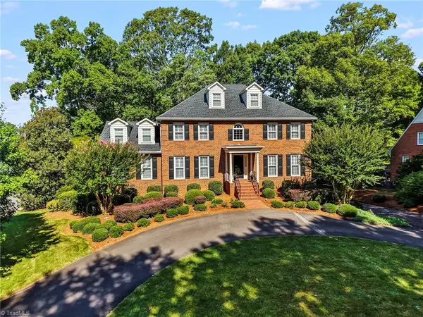 1000 Greenhurst Road, Winston-Salem, NC 27104