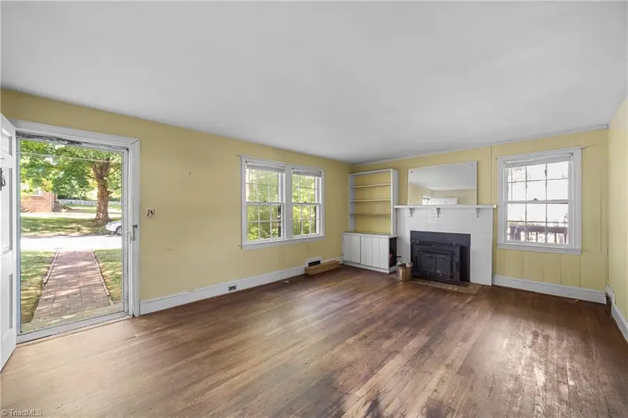 2259 Sherwood Drive, Winston Salem, NC 27103 - #3