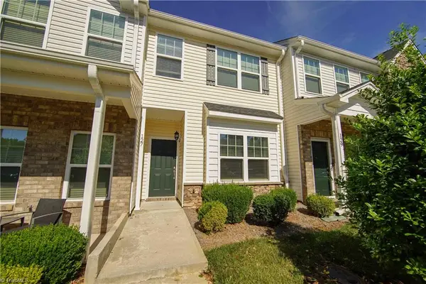 127 Sommerwall Place, Greensboro, NC 27405