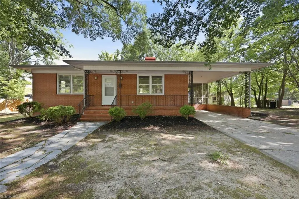 912 Virginia Avenue, Burlington, NC 27217 - #1