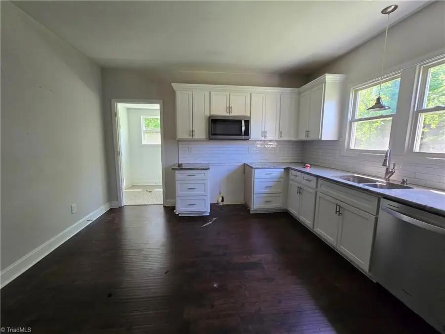 106 S Fieldcrest Road, Eden, NC 27288 - #3