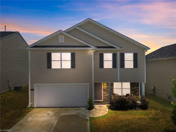 6824 Keeneland Drive, Whitsett, NC 27377