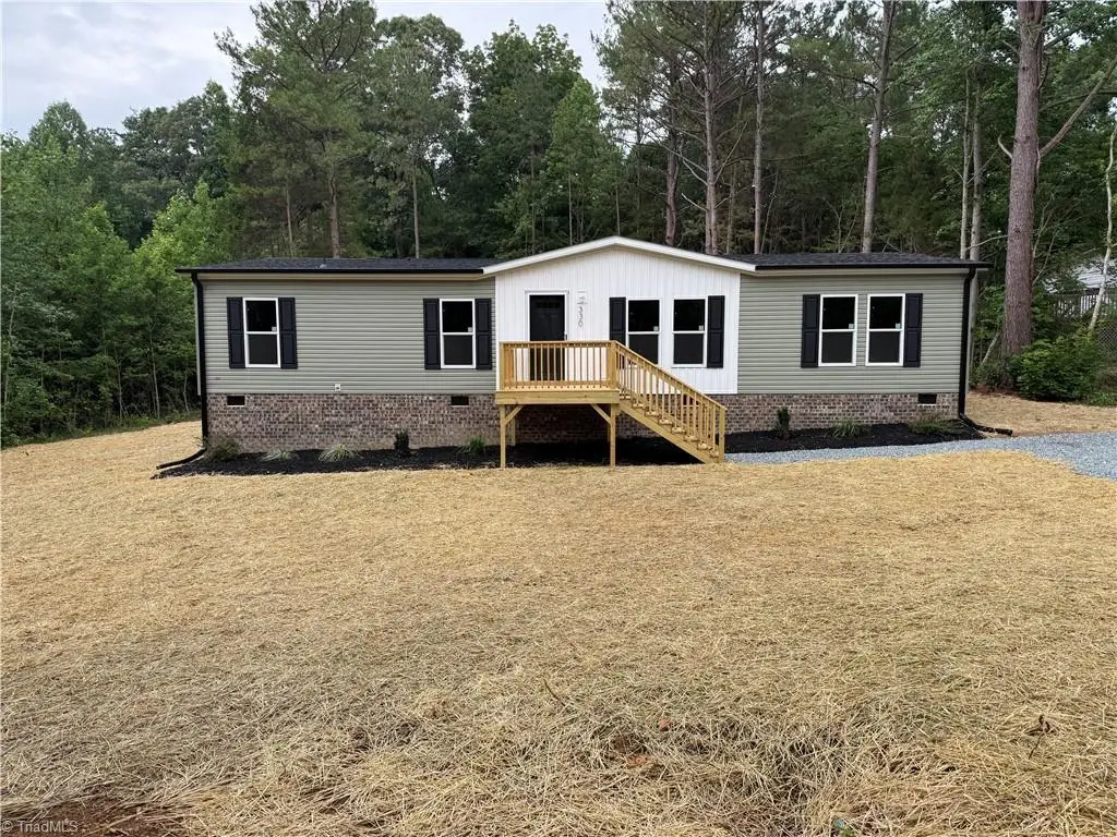 330 Briar Creek Estates, Thomasville, NC 27360 - #1