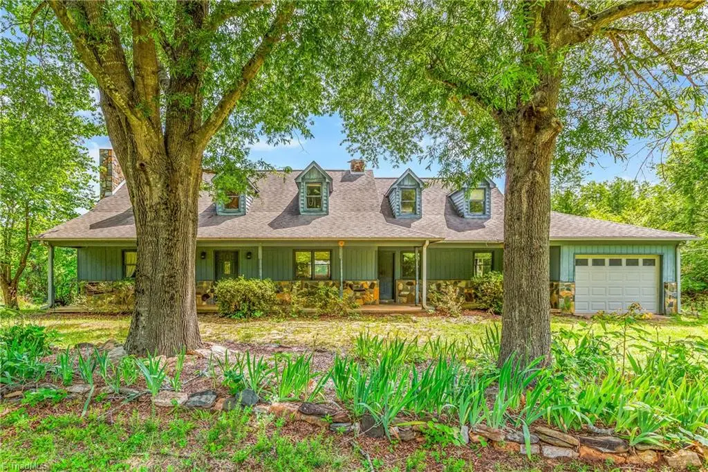 5041 Friendship Circle Road, East Bend, NC 27018 - #1
