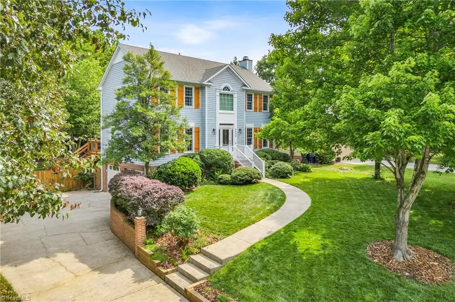 4009 Clarendon Avenue, Winston Salem, NC 27106 - #2