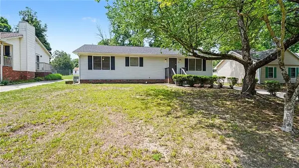 4215 Studio Lane, Greensboro, NC 27407