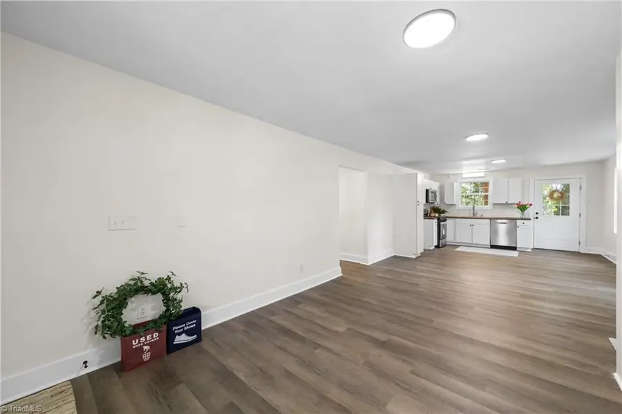 1037 Madison Avenue, Winston Salem, NC 27103 - #2