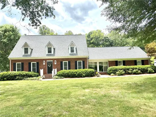 3110 Fairbluff Court, Summerfield, NC 27358