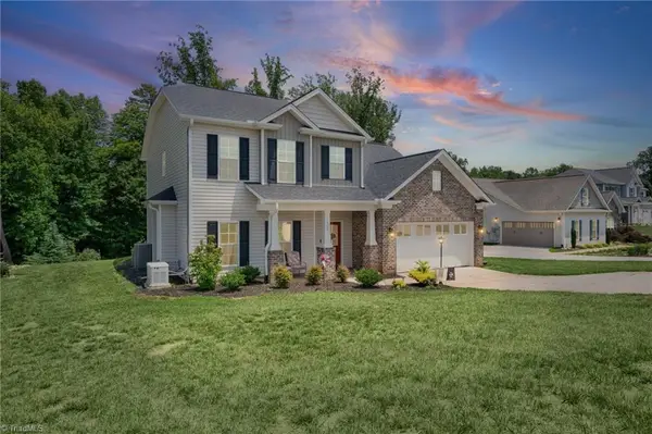 1523 Chickasha Drive, Pfafftown, NC 27040