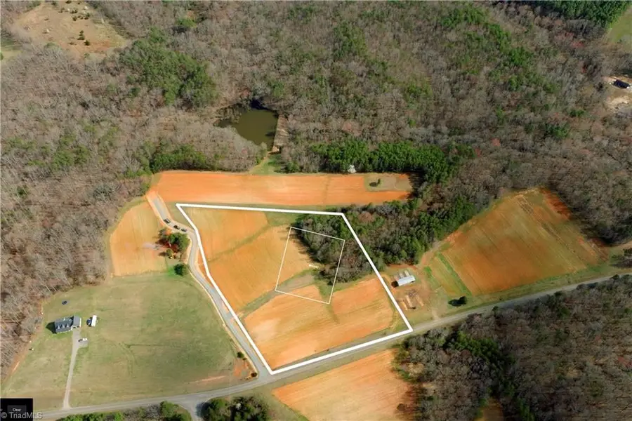 3-4 Old Mill Road, Pinnacle, NC 27043 - #2