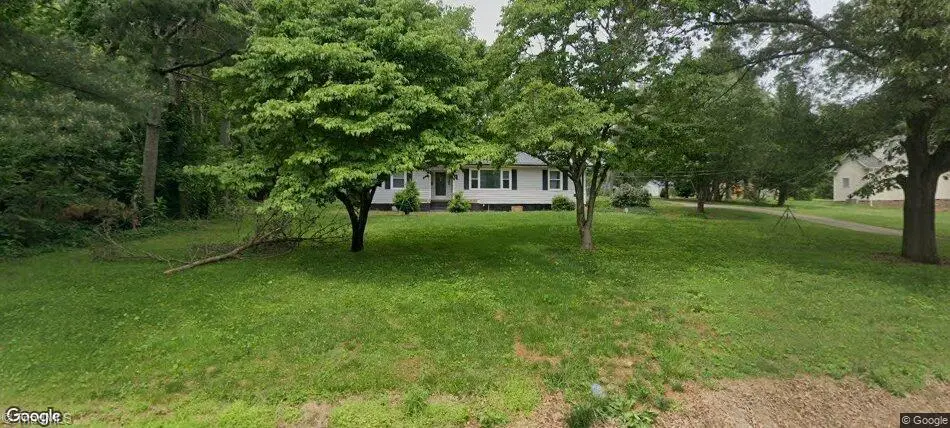 1132 Kennedy Street, Yadkinville, NC 27055 - #1