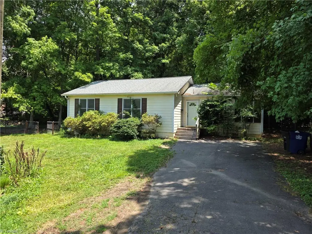 3711 Country Club Road, Winston Salem, NC 27104 - #1