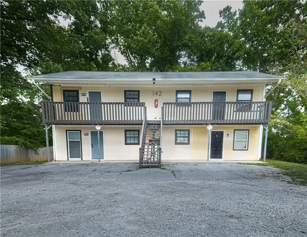 142 Weatherwood Court, Winston-Salem, NC 27103