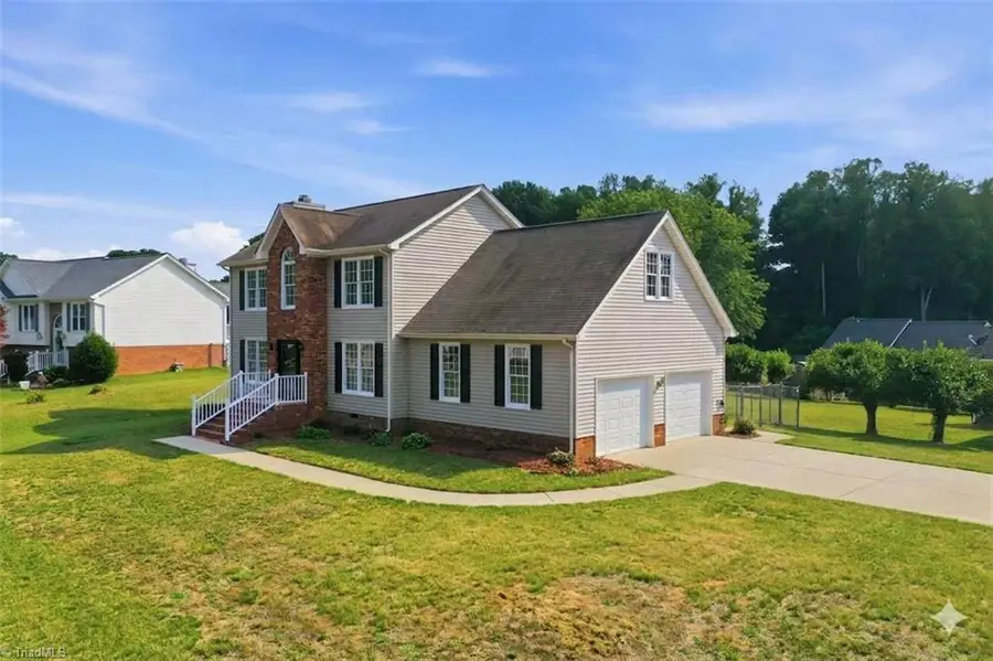 1105 Deerfield Drive, Reidsville, NC 27320 - #3