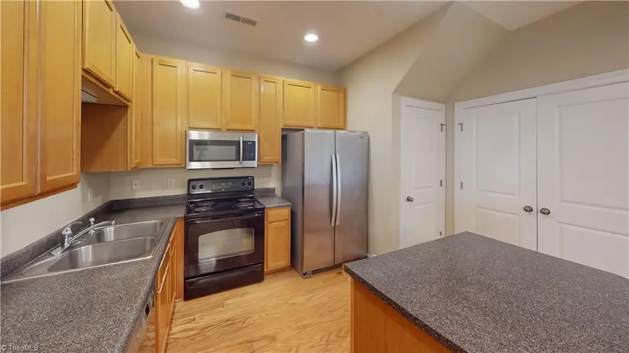 378 Summergate Drive, Winston Salem, NC 27103 - #2