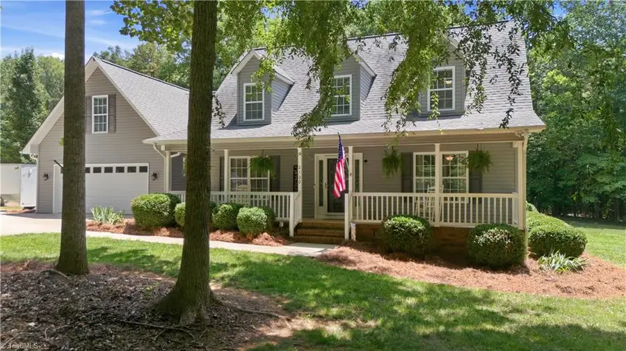 2130 Willow Oak Drive, Thomasville, NC 27360 - #3