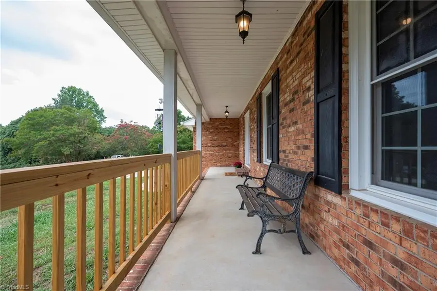 7013 Upland Road, Clemmons, NC 27012 - #2