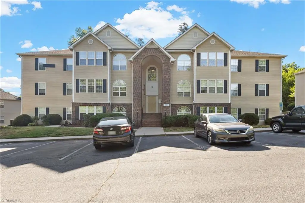 633 Ivy Glen Drive, Winston Salem, NC 27127 - #1