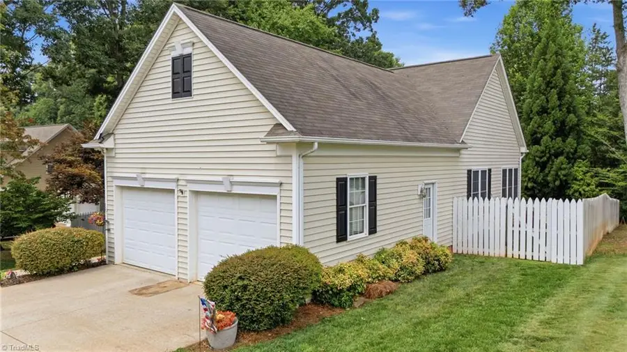 208 Cotswold Lane, King, NC 27021 - #3