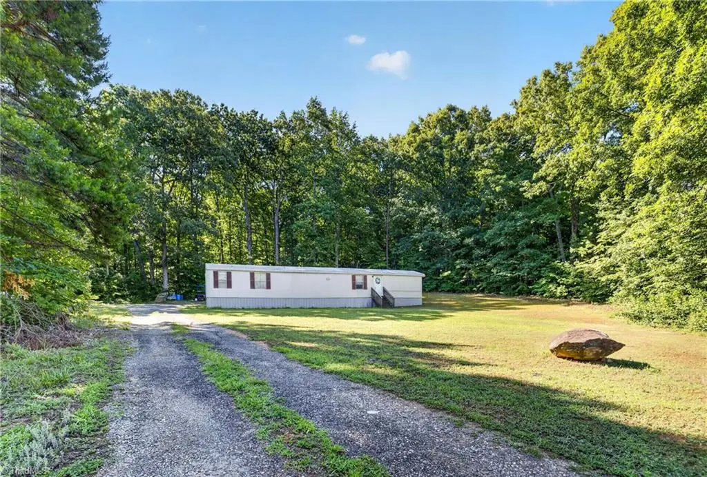 526 Kindley Road, Thomasville, NC 27360 - #1
