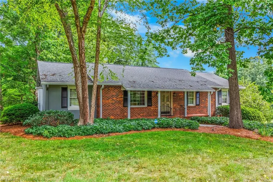 1837 Turfwood Drive, Pfafftown, NC 27040 - #2