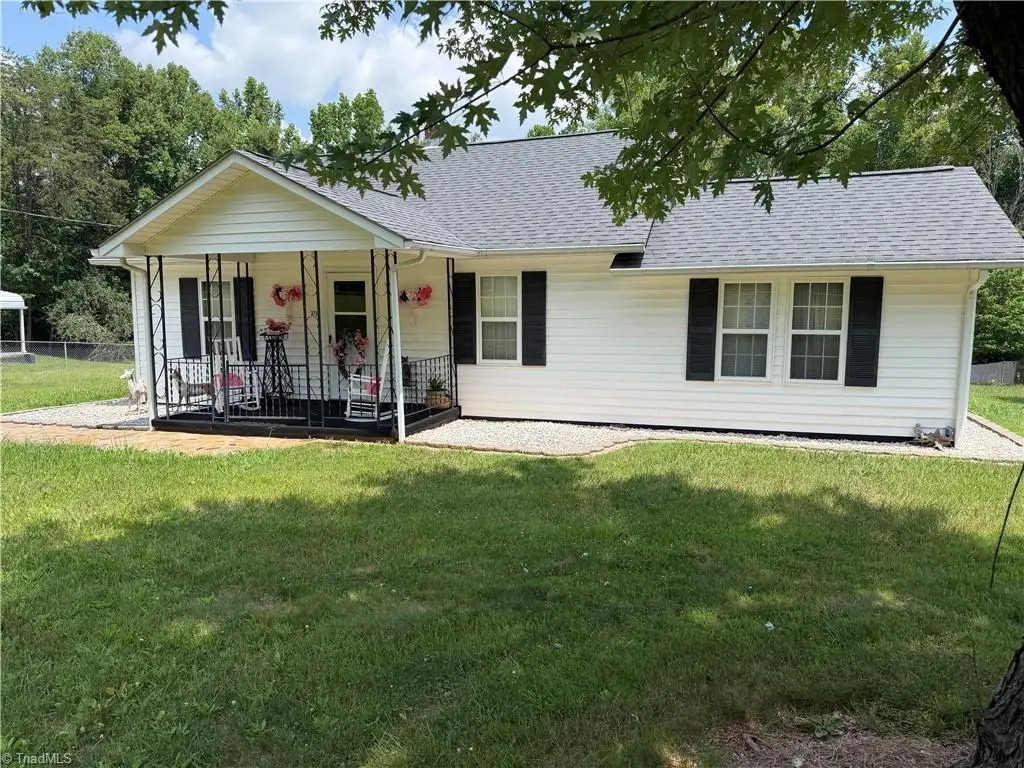 375 Sisk Mill Loop, Madison, NC 27025 - #1