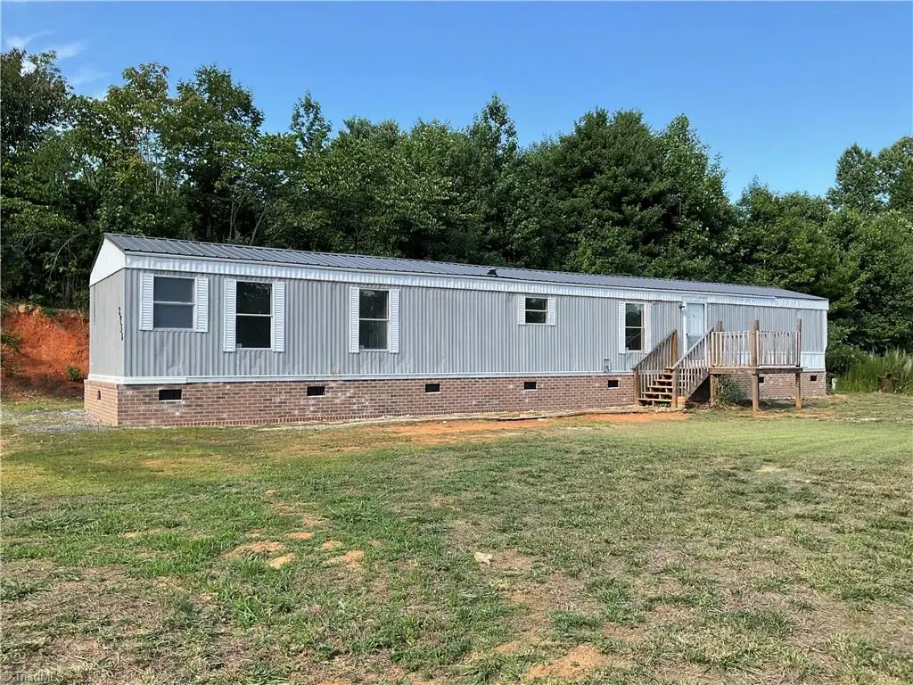 2738 Old Mountain Road, Trinity, NC 27370 - #1