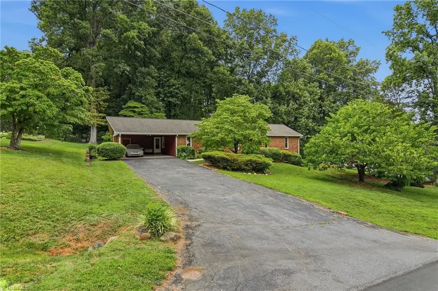 4480 Langhorne Drive, Winston Salem, NC 27106 - #2