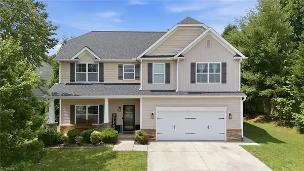 218 Penry Lane, Clemmons, NC 27012